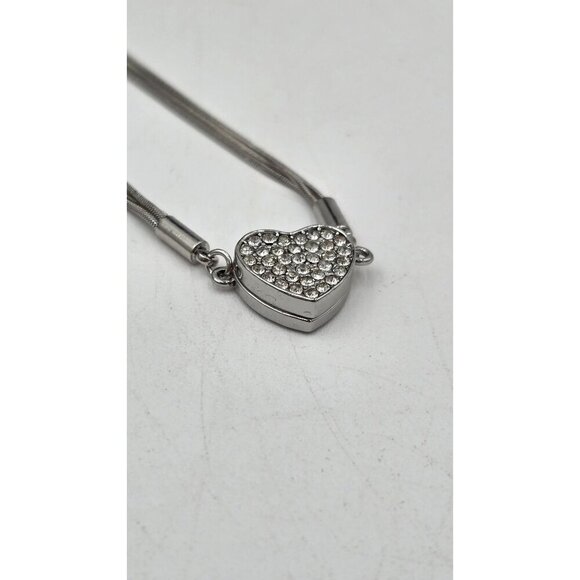 Silvertone Multistrand Crystal Rhinestone Magnetic Heart 16" Necklace Jewelry - Picture 4 of 7
